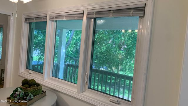 278 Moser Rd, Louisville, KY 40223