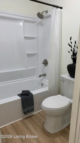 278 Moser Rd, Louisville, KY 40223
