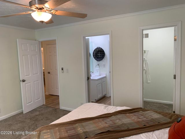 278 Moser Rd, Louisville, KY 40223