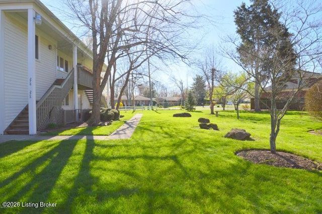 278 Moser Rd, Louisville, KY 40223