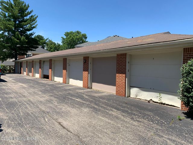 278 Moser Rd, Louisville, KY 40223