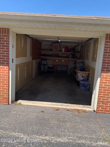 278 Moser Rd, Louisville, KY 40223