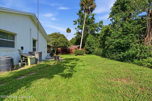 1165 Santa Cruz Avenue, Titusville, FL 32780