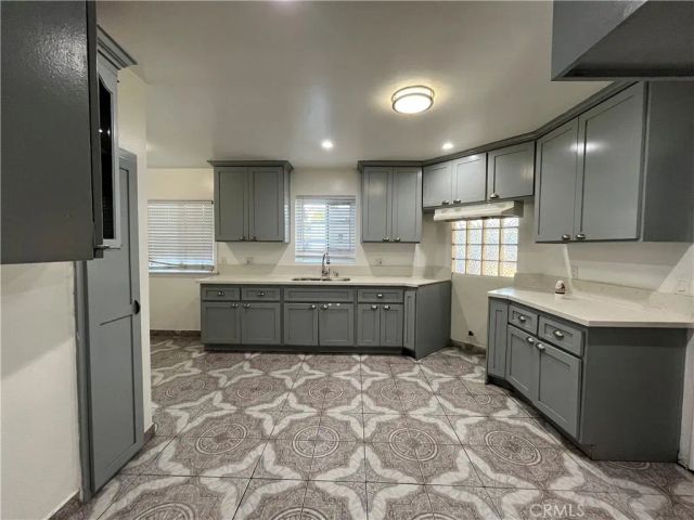 3007 Sequoia, South Gate, CA 90280