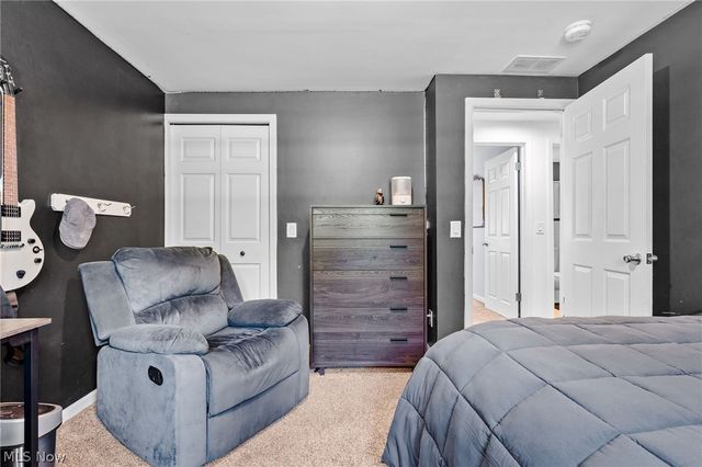8800 Stoneman Road, Streetsboro, OH 44241