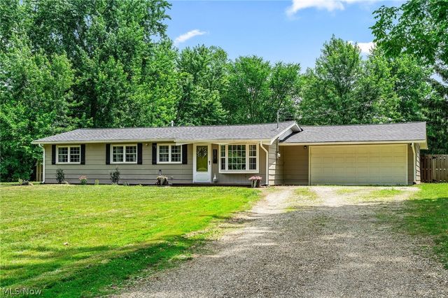 8800 Stoneman Road, Streetsboro, OH 44241