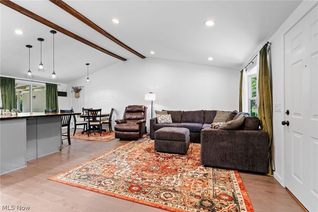 8800 Stoneman Road, Streetsboro, OH 44241
