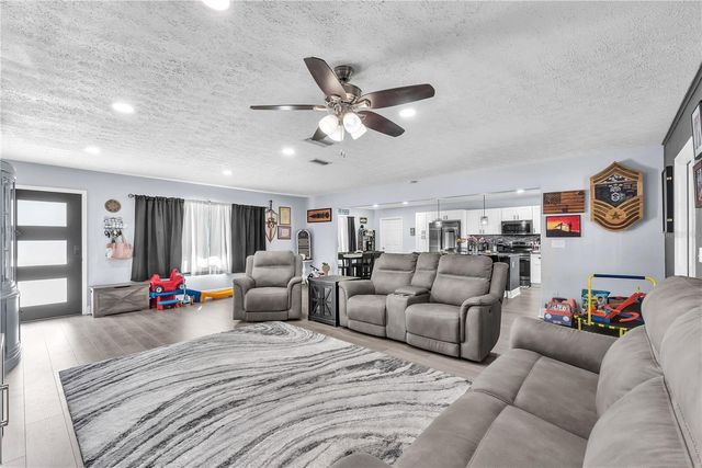 13020 672 HIGHWAY, Riverview, FL 33579