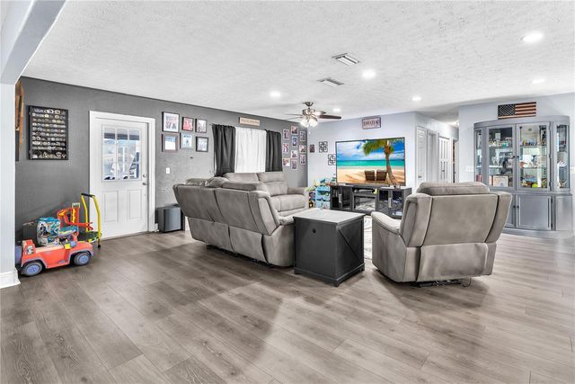 13020 672 HIGHWAY, Riverview, FL 33579