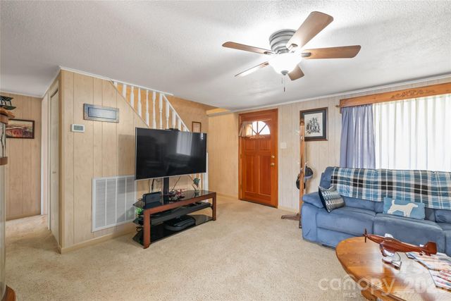 1411 Hensley Road E, Fort Mill, SC 29715