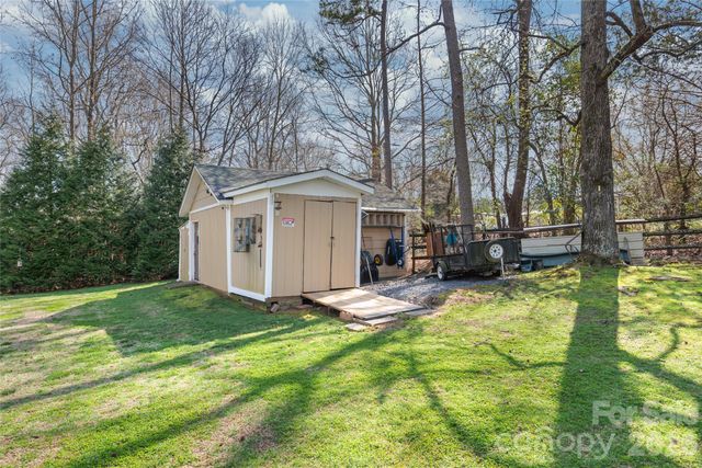 1411 Hensley Road E, Fort Mill, SC 29715