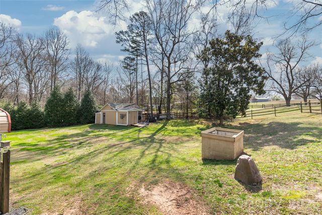 1411 Hensley Road E, Fort Mill, SC 29715