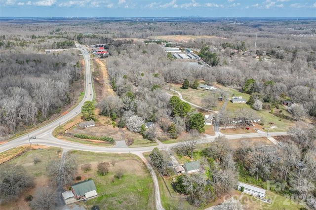 1411 Hensley Road E, Fort Mill, SC 29715