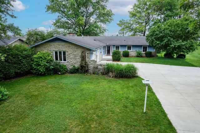 409 N Meadow Lane, Hartford City, IN 47348