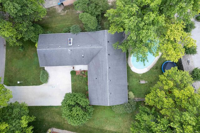 409 N Meadow Lane, Hartford City, IN 47348