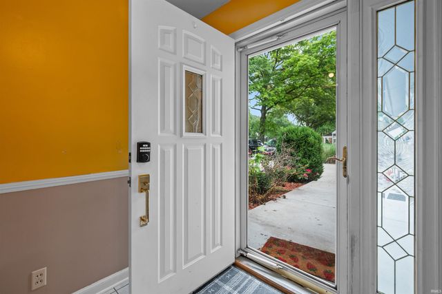 409 N Meadow Lane, Hartford City, IN 47348