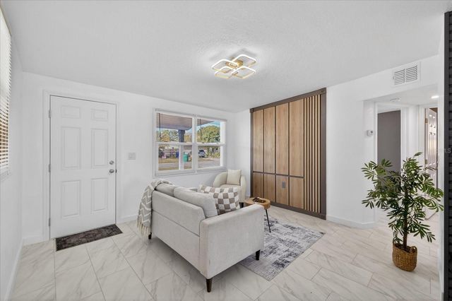 11197 102ND LANE, Largo, FL 33773