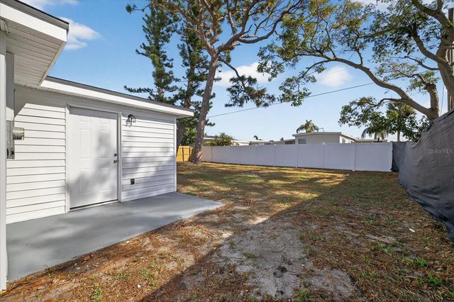 11197 102ND LANE, Largo, FL 33773