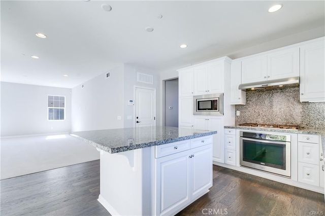 410 Golden Bear Lane, Upland, CA 91786