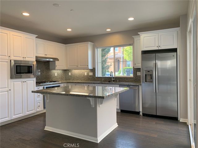 410 Golden Bear Lane, Upland, CA 91786