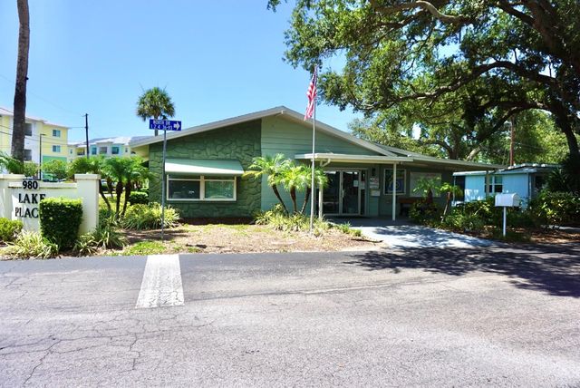 980 7TH STREET NW 71, Largo, FL 33770