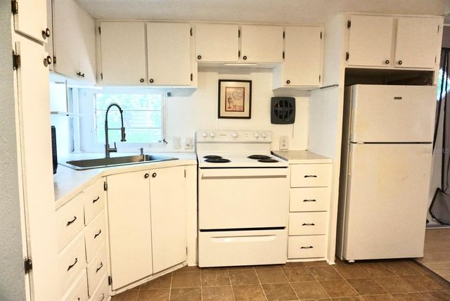 980 7TH STREET NW 71, Largo, FL 33770
