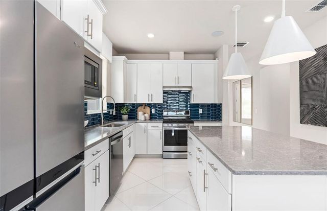 6224 CITRUS GROVE COURT, St Cloud, FL 34771
