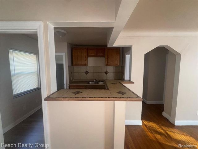 5546 Lodewyck Street, Detroit, MI 48224