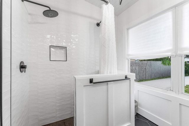 709 SW 9th Court, Delray Beach, FL 33444