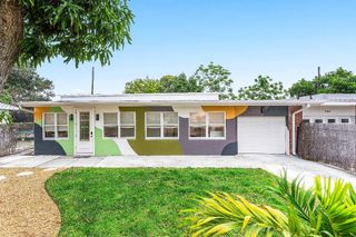 709 SW 9th Court, Delray Beach, FL 33444