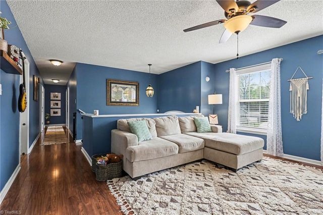 4045 Lenora Drive, Winston-salem, NC 27107