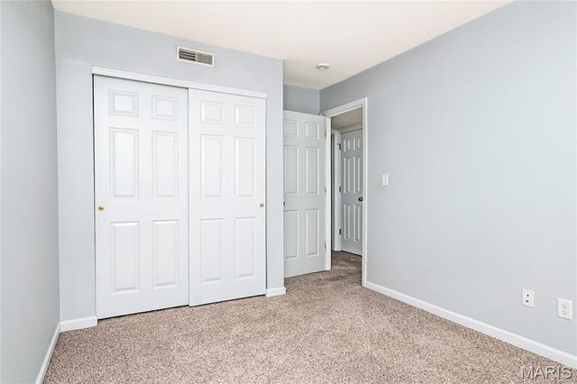 1951 Greenpoint Drive 204, St Louis, MO 63122