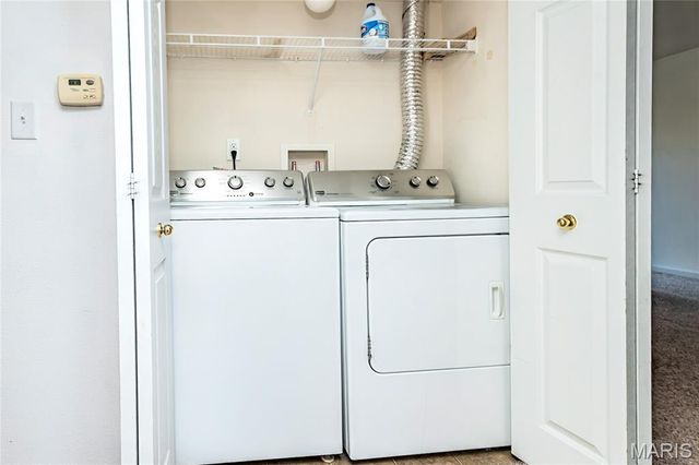 1951 Greenpoint Drive 204, St Louis, MO 63122