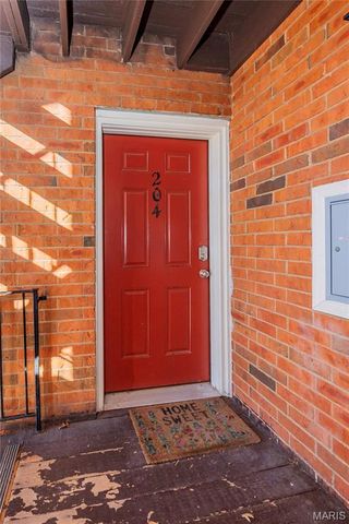 1951 Greenpoint Drive 204, St Louis, MO 63122