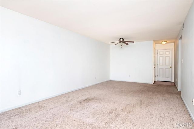 1951 Greenpoint Drive 204, St Louis, MO 63122