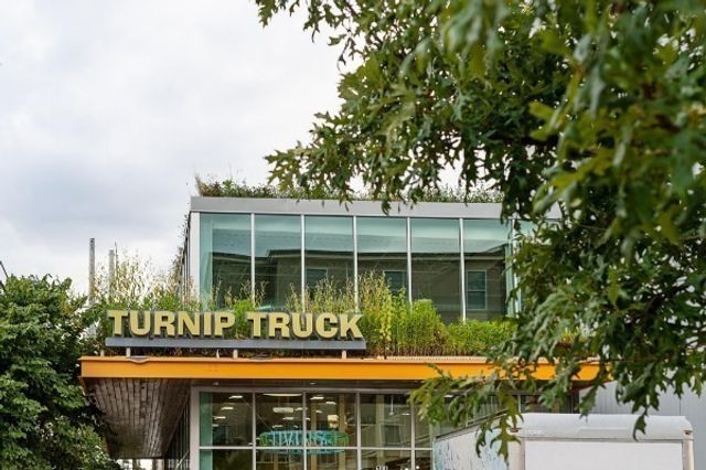 335B McKennell Dr, Nashville, TN 37206