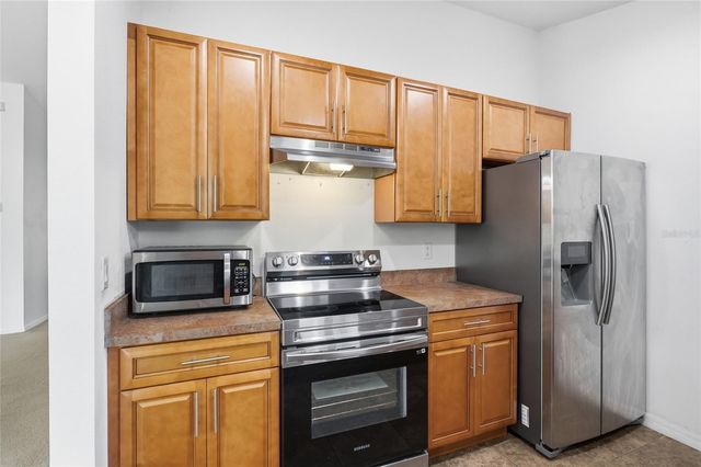 4940 APOLLO AVENUE, St Cloud, FL 34773
