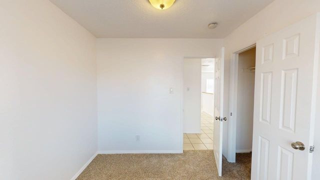 313 McKnight Avenue NE C, Albuquerque, NM 87102