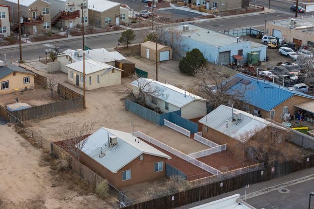 313 McKnight Avenue NE C, Albuquerque, NM 87102