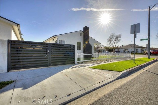 2238 N N Keystone, Burbank, CA 91504