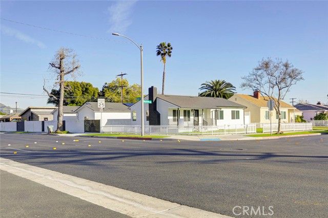 2238 N N Keystone, Burbank, CA 91504