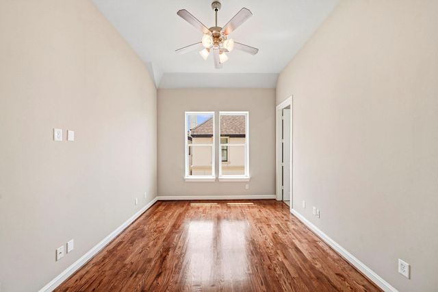 741 Live Oak Street, Houston, TX 77003