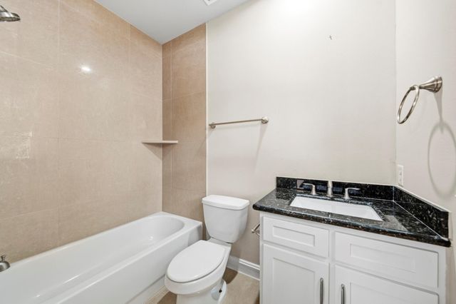 741 Live Oak Street, Houston, TX 77003