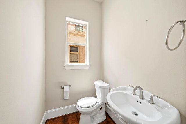 741 Live Oak Street, Houston, TX 77003