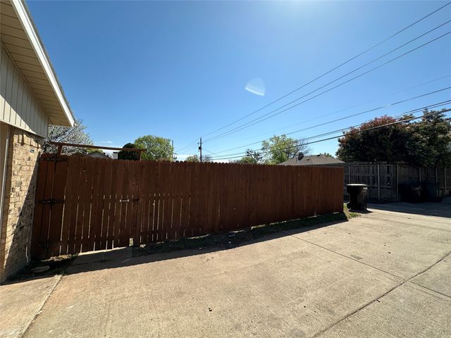 2908 Kingston Drive, Plano, TX 75074