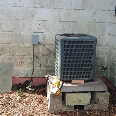 4922 10TH AVENUE S, Gulfport, FL 33707