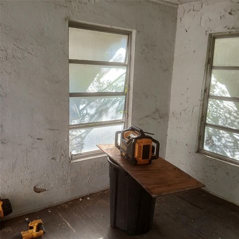 4922 10TH AVENUE S, Gulfport, FL 33707