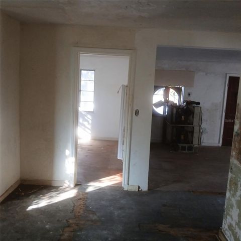 4922 10TH AVENUE S, Gulfport, FL 33707