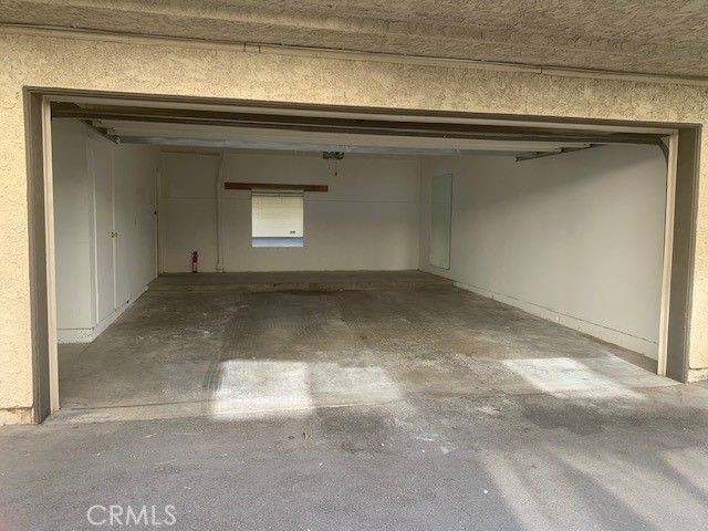 11300 Foothill 2, Lakeview Terrace, CA 91342