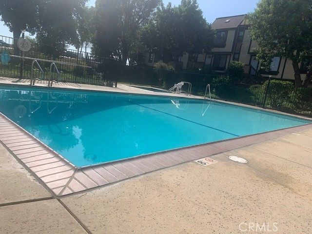 11300 Foothill 2, Lakeview Terrace, CA 91342